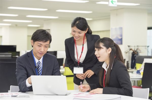 毎年選ぶのが面倒！みんな同じ悩みを抱えてる法人ギフト選び